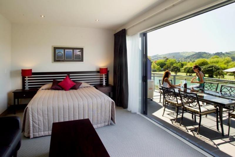 Emerald Hotel Gisborne Buitenkant foto