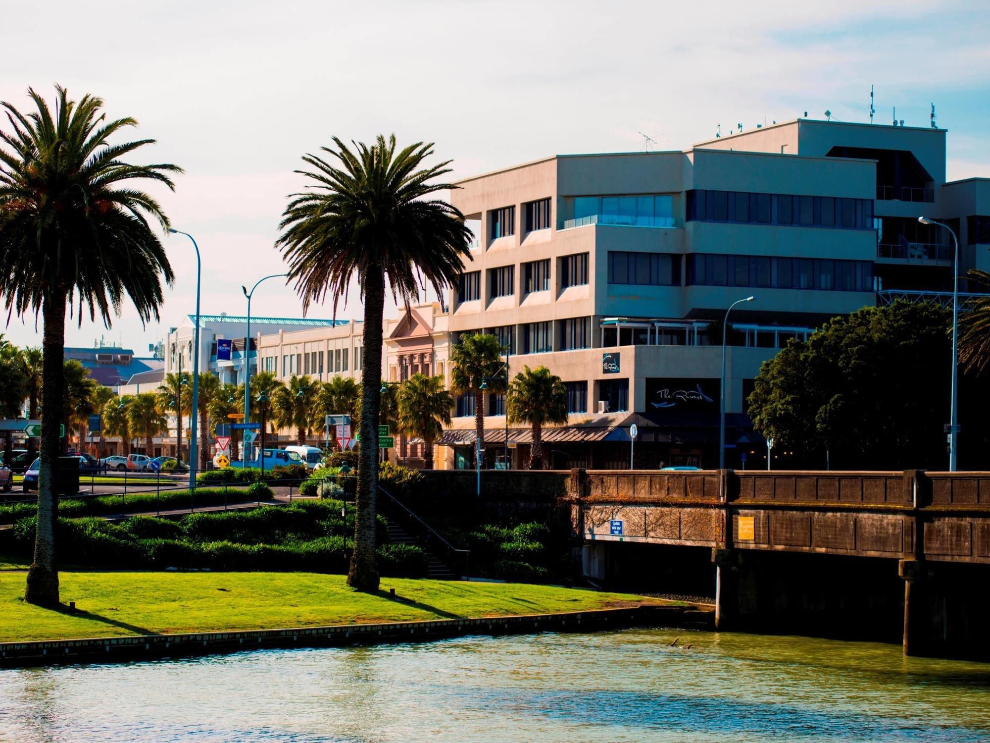 Emerald Hotel Gisborne Buitenkant foto