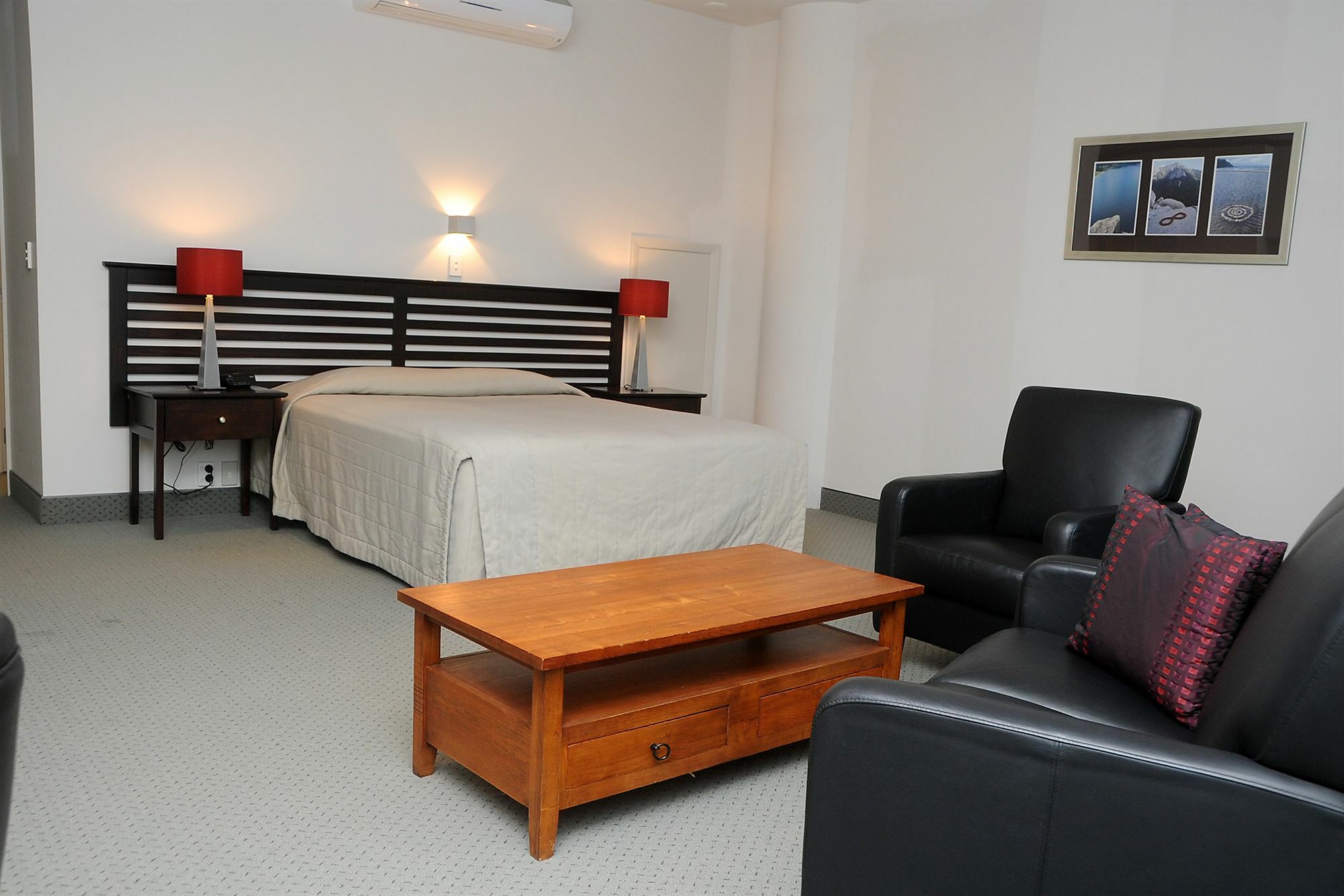 Emerald Hotel Gisborne Buitenkant foto