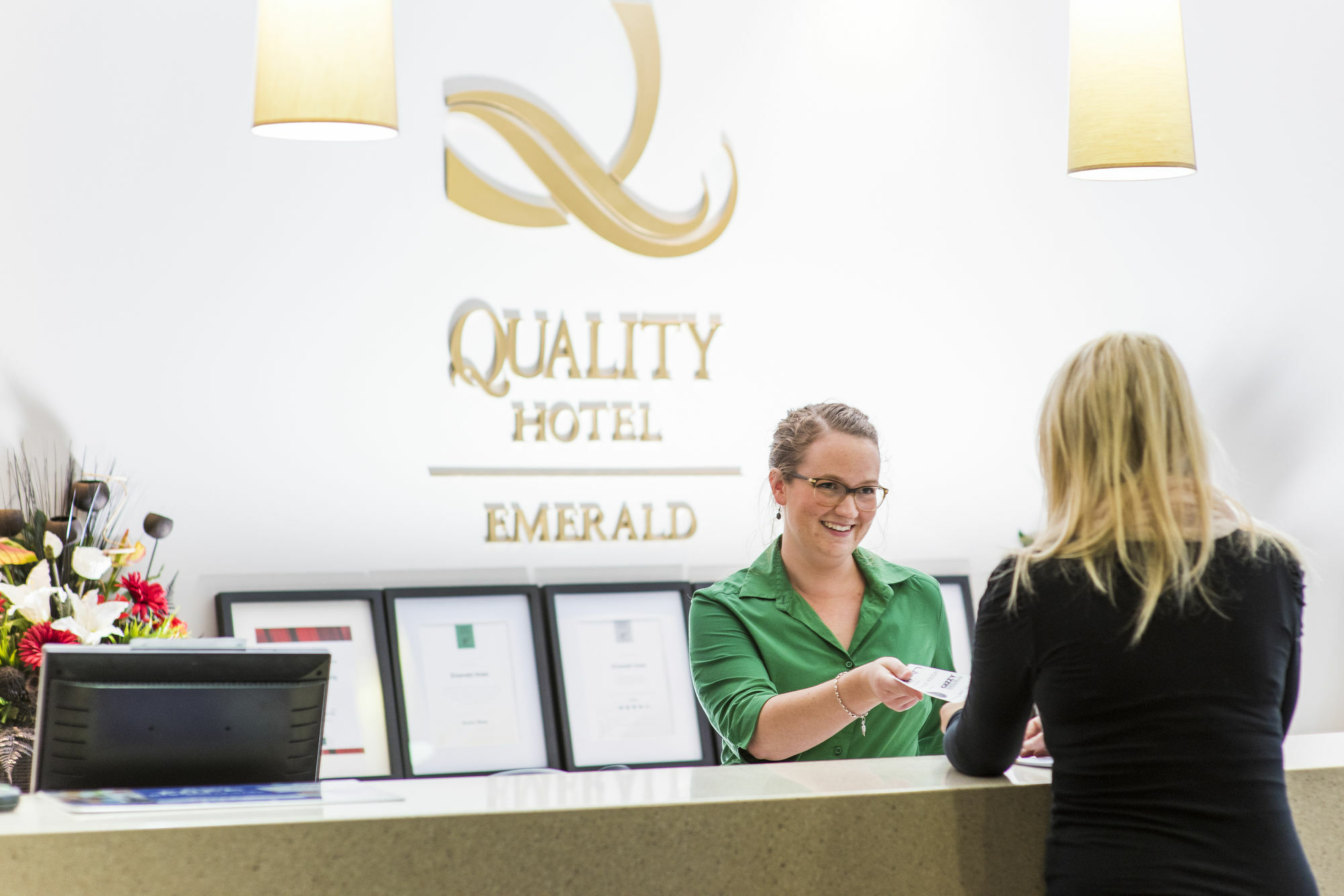 Emerald Hotel Gisborne Buitenkant foto
